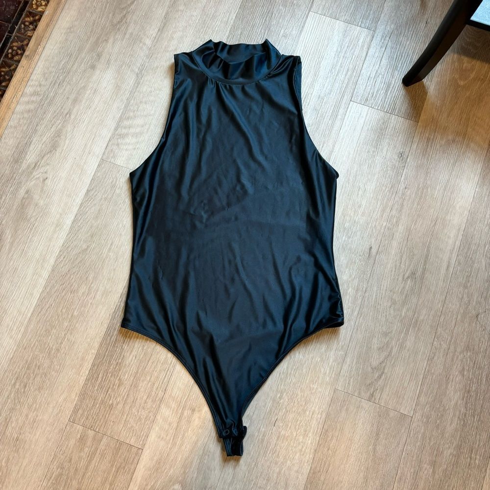 House of Harlow 1960 Teal Mock Neck All-Day Contour Bodysuit Small